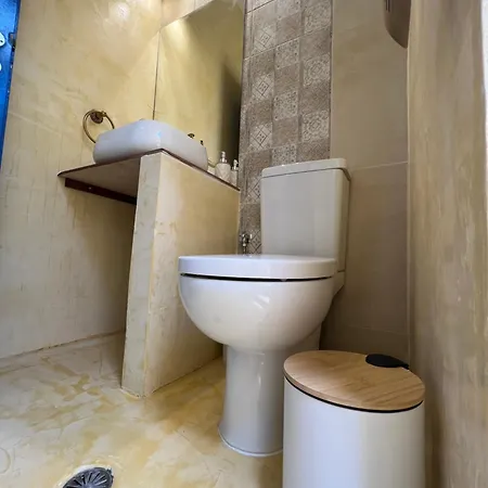 Appartement Nikosgardenplacebythesea *